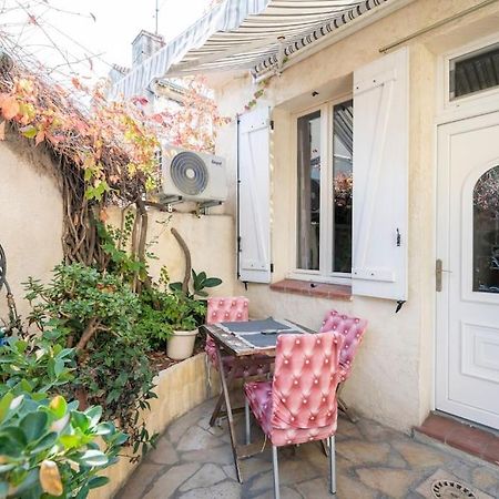 Studio Ideal Pour Deux Voyageurs Sur Marsilya Dış mekan fotoğraf
