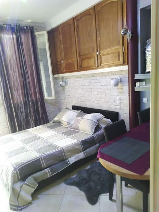 Studio Ideal Pour Deux Voyageurs Sur Marsilya Dış mekan fotoğraf