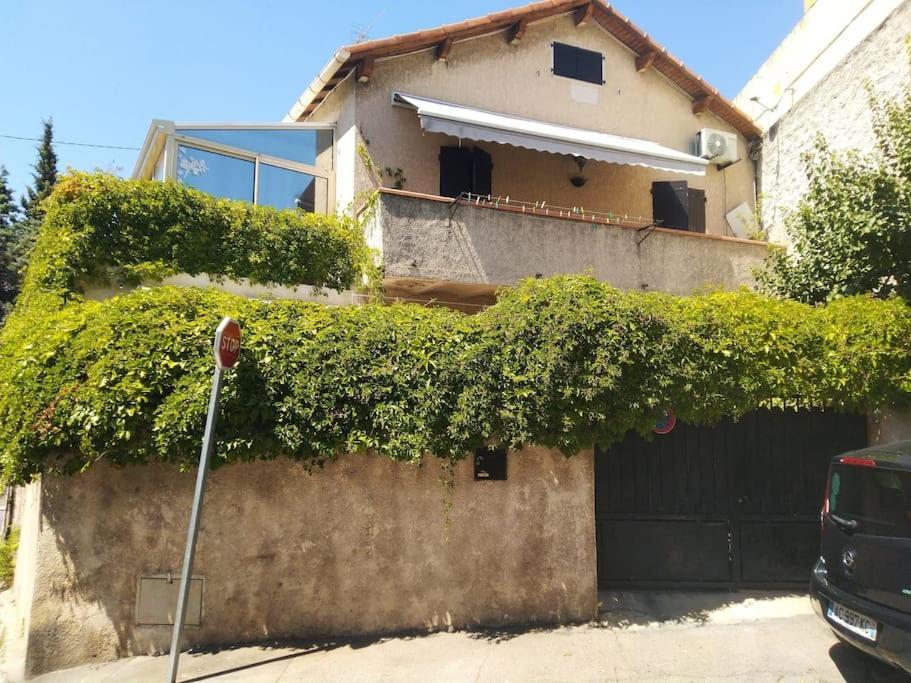 Studio Ideal Pour Deux Voyageurs Sur Marsilya Dış mekan fotoğraf