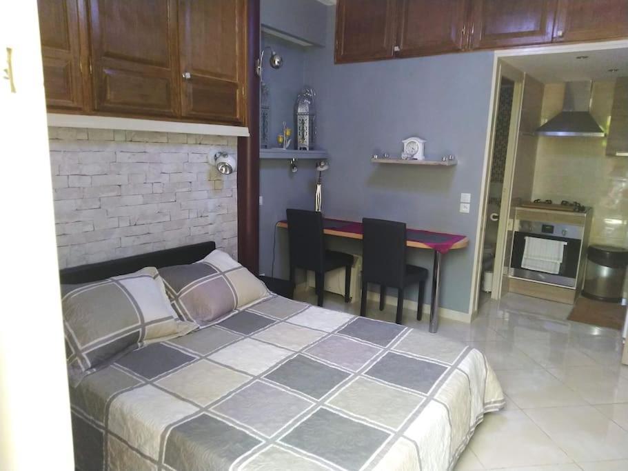 Studio Ideal Pour Deux Voyageurs Sur Marsilya Dış mekan fotoğraf
