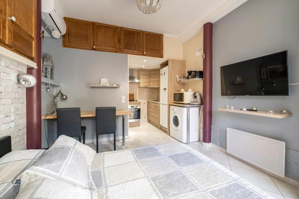 Studio Ideal Pour Deux Voyageurs Sur Marsilya Dış mekan fotoğraf